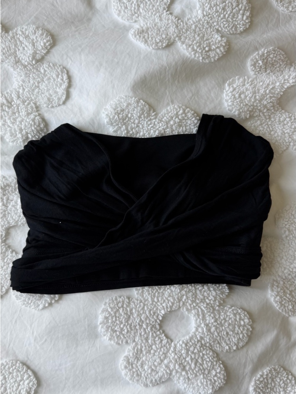 Black Strapless Twist-Front Crop Top